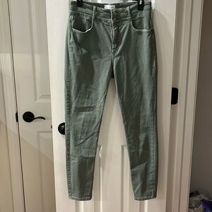 Women’s loft size 6/28 jeans